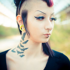 PIERCING TATOUAGES LA BONNE ATTITUDE A ADOPTER AVEC LES ADOLESCENTS4